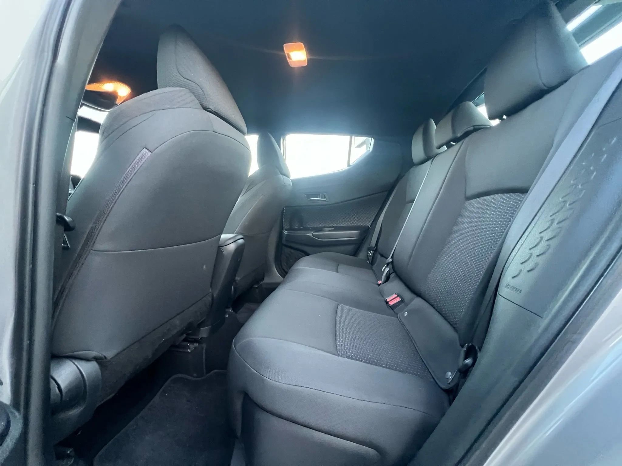 Used 2018 Toyota C-HR XLE image 12