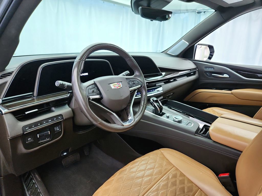 Used 2021 Cadillac Escalade ESV Sport w/ Driver Assist Tech Package AWD/4WD image 10