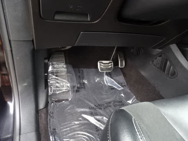 Used 2019 Ford Edge ST AWD/4WD image 16