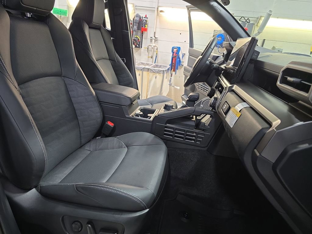 Certified 2025 Toyota 4Runner TRD Off-Road Premium image 13