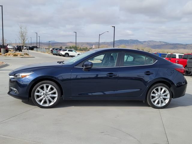 Used 2017 MAZDA MAZDA3 Grand Touring image 2