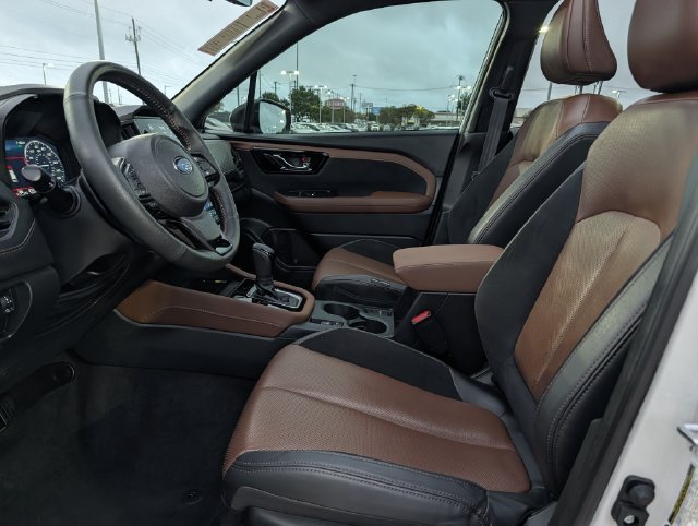 Used 2025 Subaru Forester Touring AWD/4WD image 26