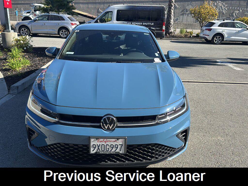 Used 2026 Volkswagen Jetta Sport FWD image 2