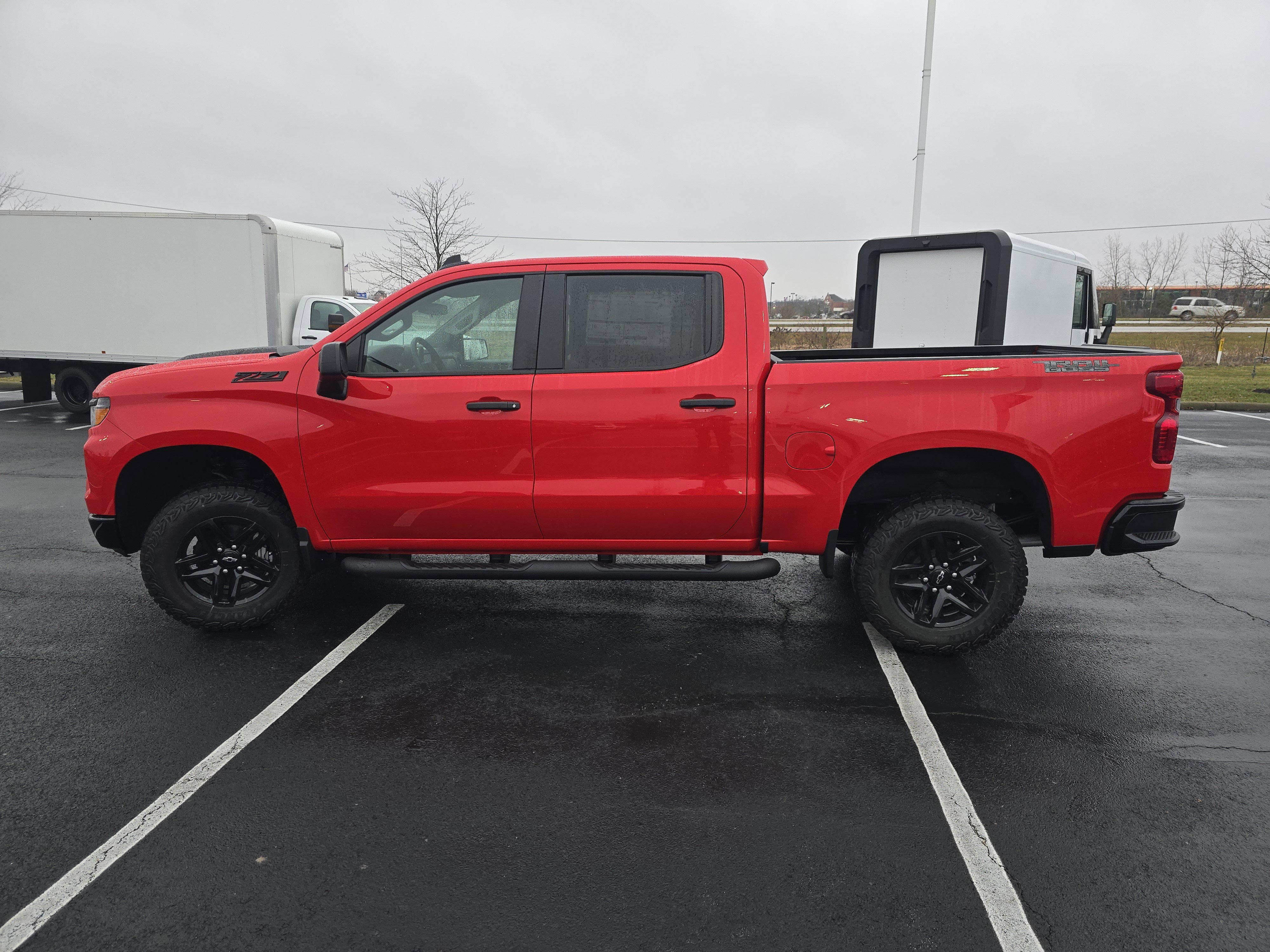 New 2026 Chevrolet Silverado 1500 Custom Trail Boss w/ Dark Appearance Package image 13