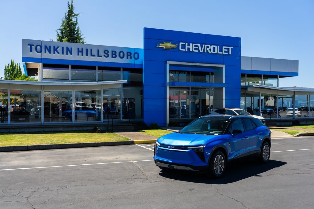 New 2026 Chevrolet Blazer EV LT w/ Super Cruise Package AWD/4WD image 1