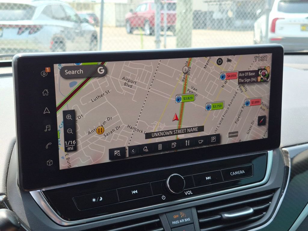 Used 2023 Nissan Altima 2.5 SR w/ SR Premium Package FWD image 25