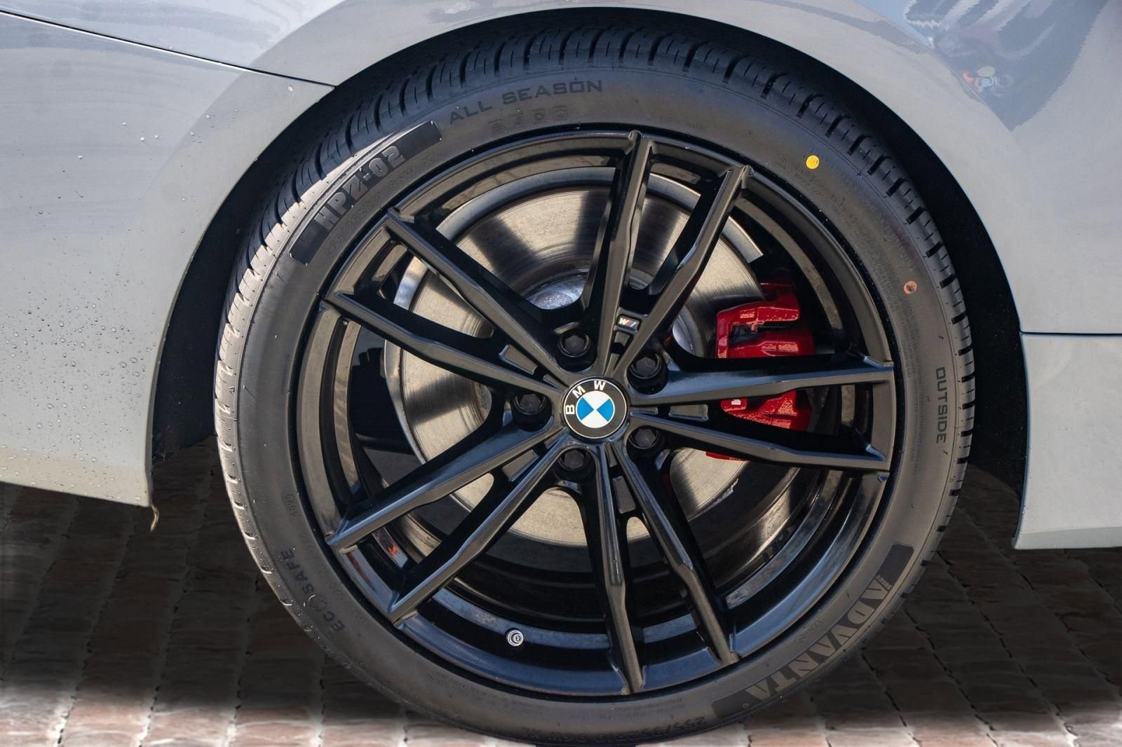 Used 2022 BMW M440i Coupe w/ Premium Package image 36
