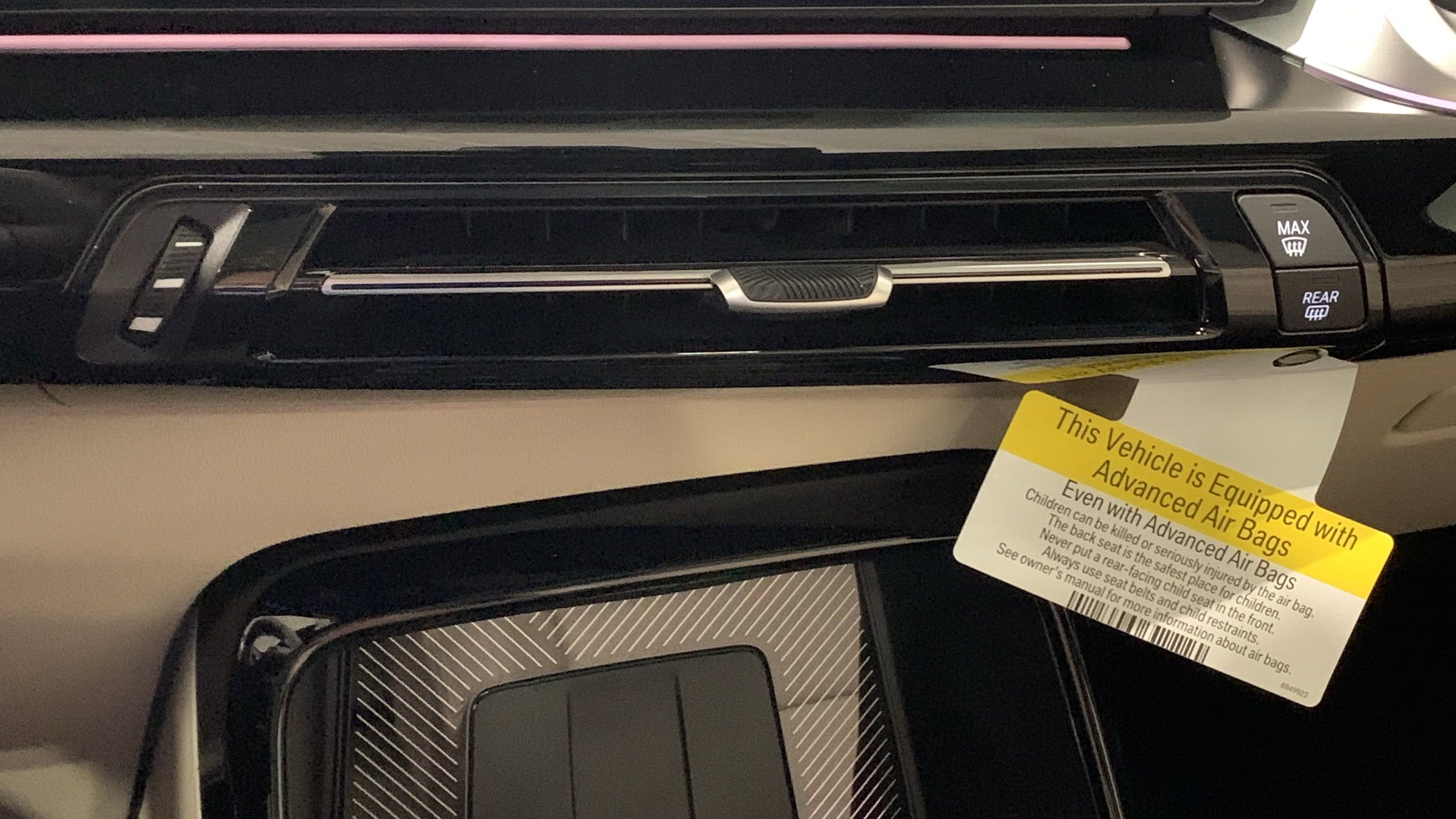 Certified 2025 BMW X1 xDrive28i w/ Convenience Package image 22