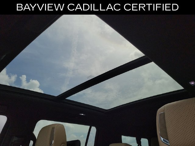 Certified 2024 Cadillac Escalade ESV Premium Luxury w/ Performance Package AWD/4WD image 22