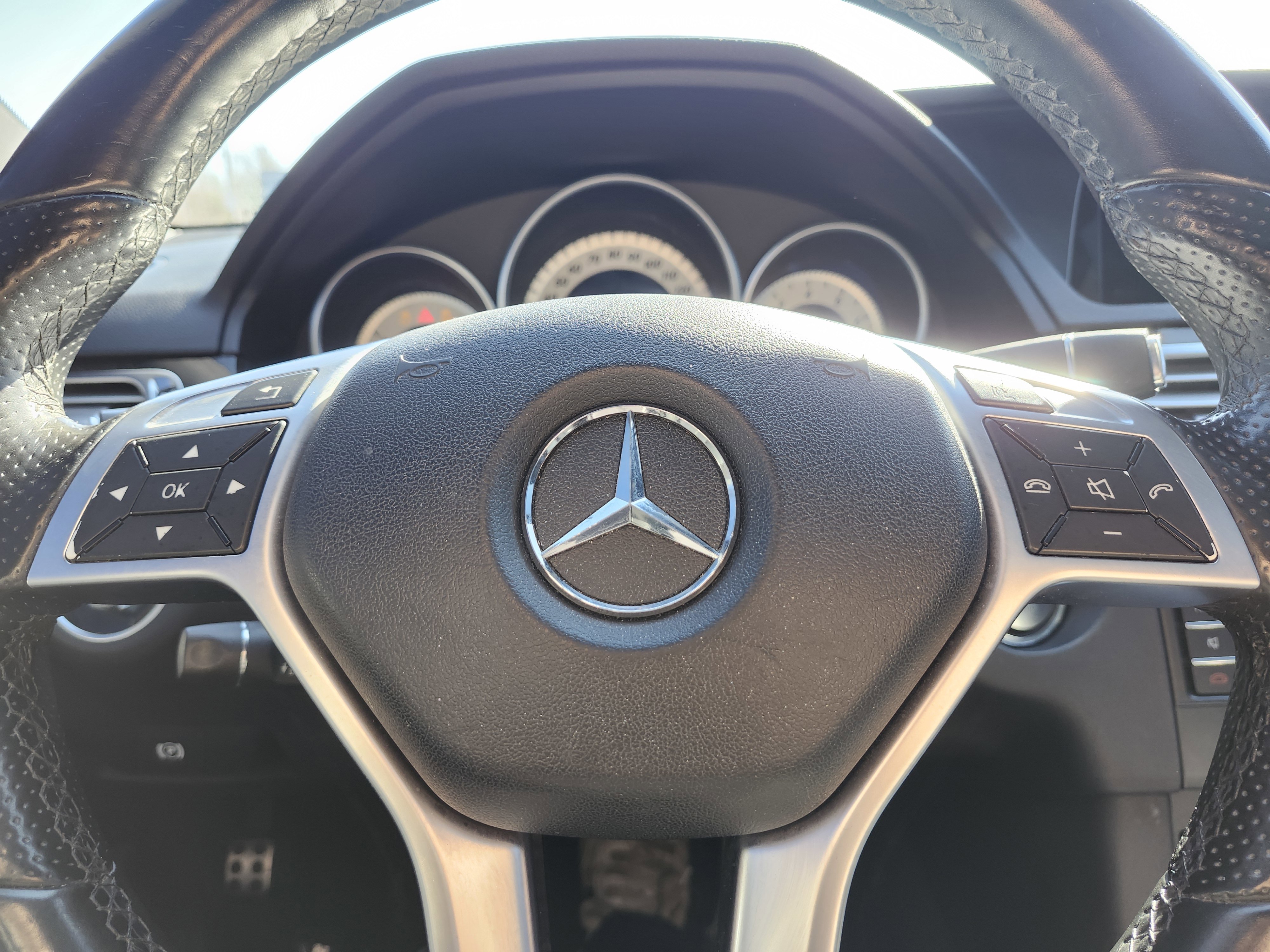 Used 2016 Mercedes-Benz E 350 Sedan image 28