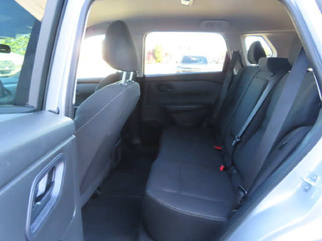 Used 2024 Nissan Rogue S AWD/4WD image 21