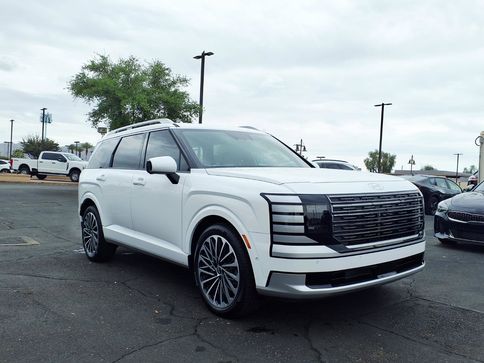 Used 2026 Hyundai Palisade Calligraphy image 8