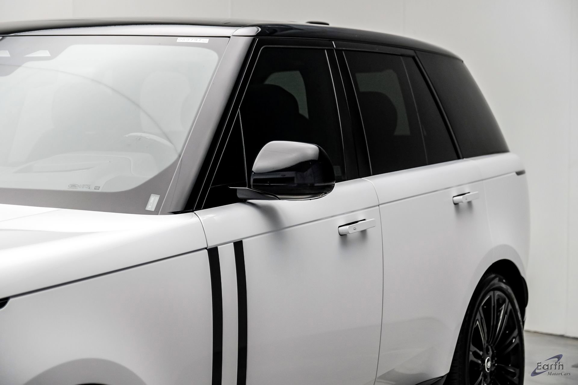 Used 2024 Land Rover Range Rover SE AWD/4WD image 27