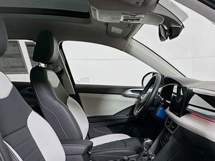New 2026 Volkswagen Taos SEL AWD/4WD image 22