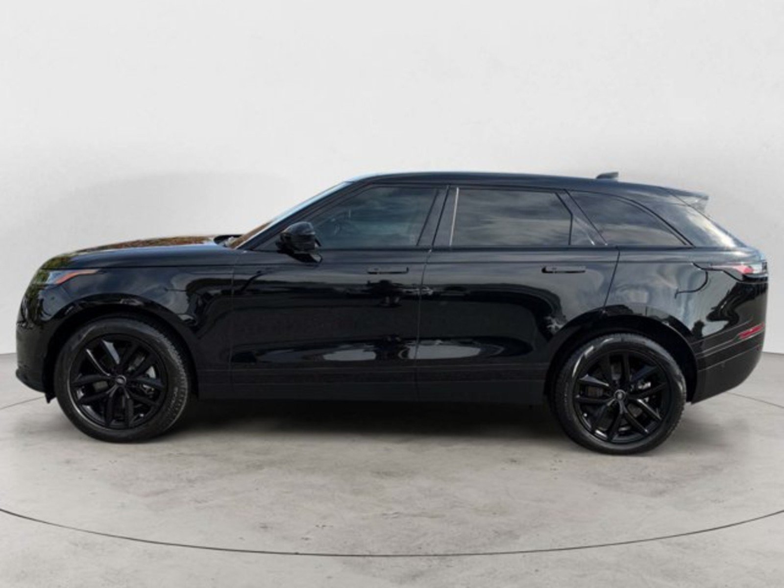 Certified 2024 Land Rover Range Rover Velar S AWD/4WD image 7
