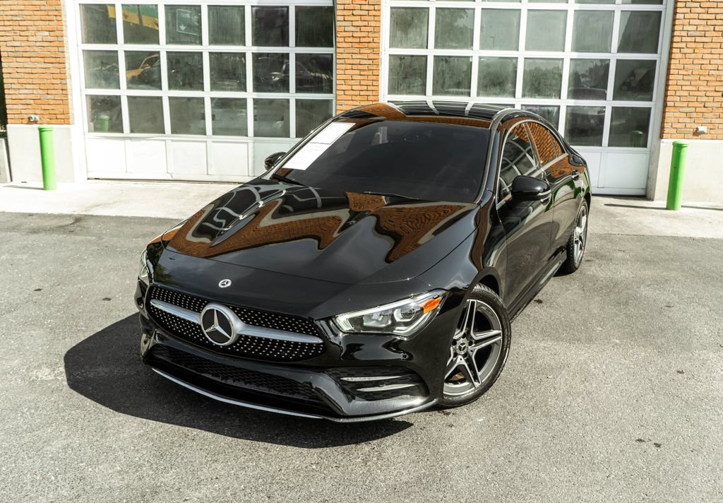 Used 2022 Mercedes-Benz CLA 250 4MATIC image 2