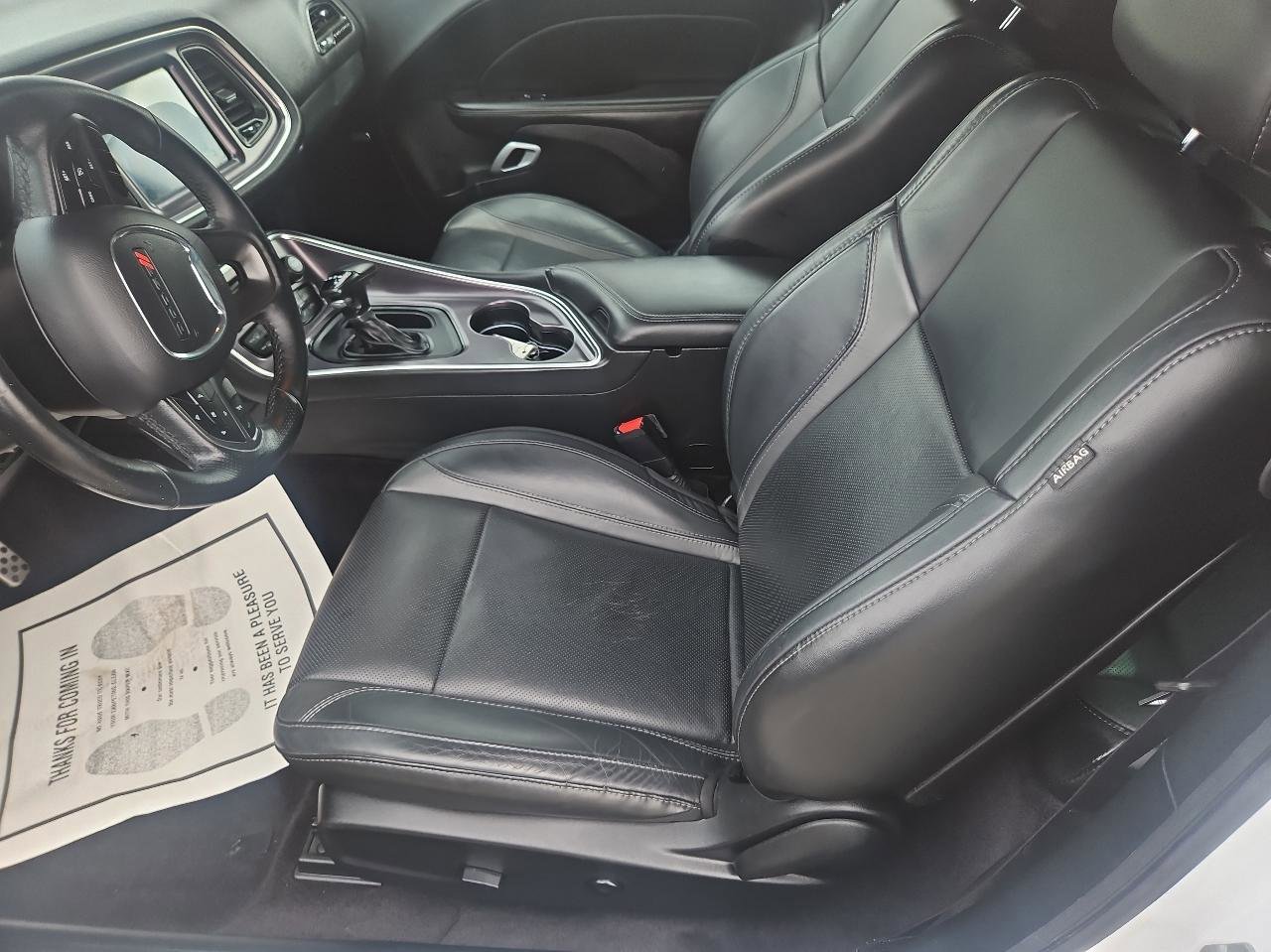 Used 2018 Dodge Challenger SXT Plus RWD image 11