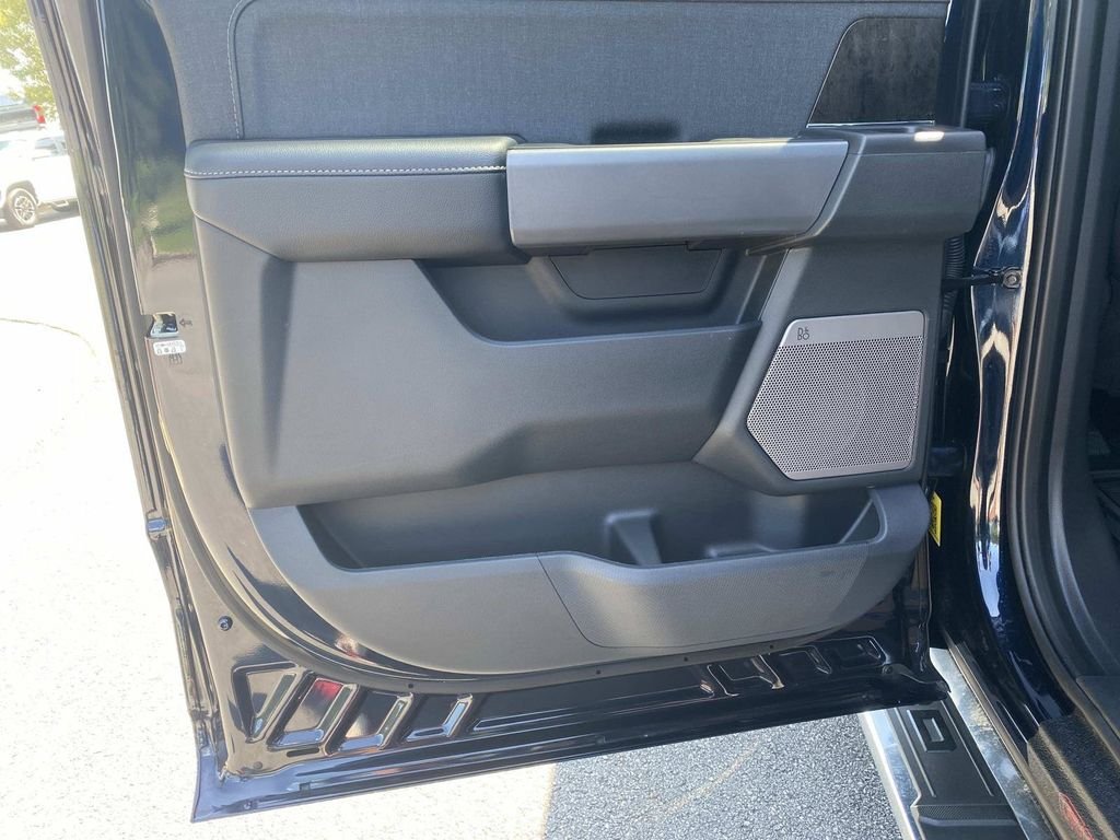 Certified 2022 Ford F150 Lariat w/ Equipment Group 502A High AWD/4WD image 14