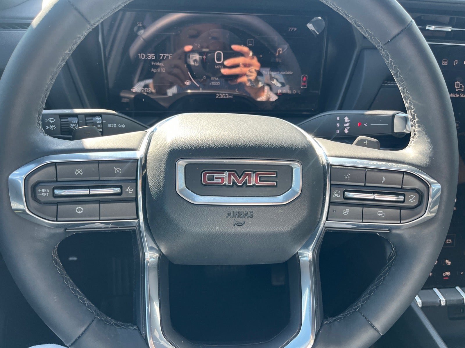 Used 2026 GMC Terrain Elevation w/ Technology Package II FWD image 13