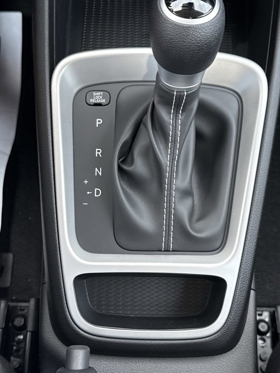 New 2026 Hyundai Venue SE FWD image 23