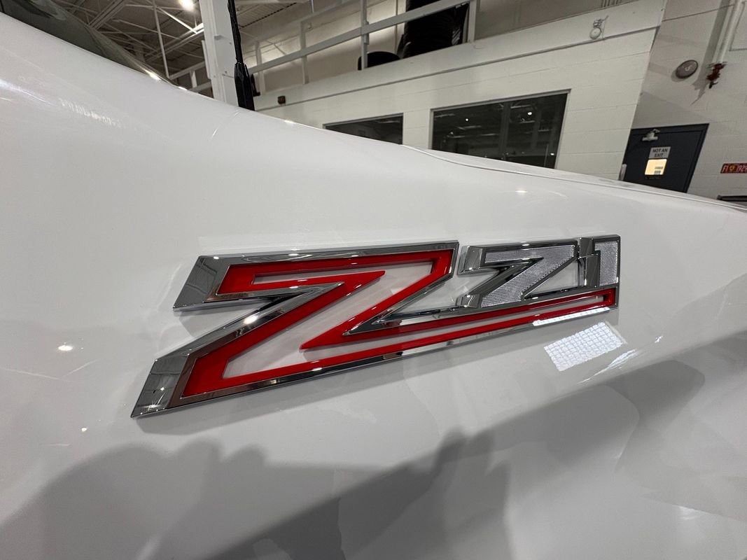 Used 2021 Chevrolet Silverado 1500 LT Trail Boss w/ Bed Protection Package image 43