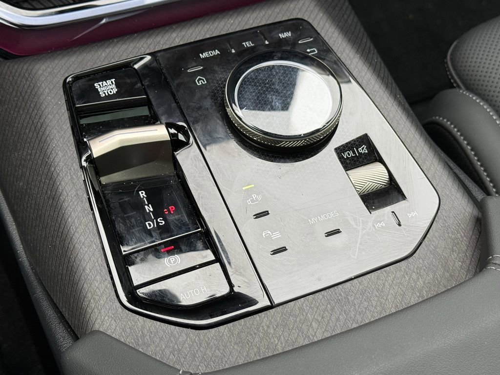 Used 2025 BMW X3 xDrive30i w/ Premium Package image 30