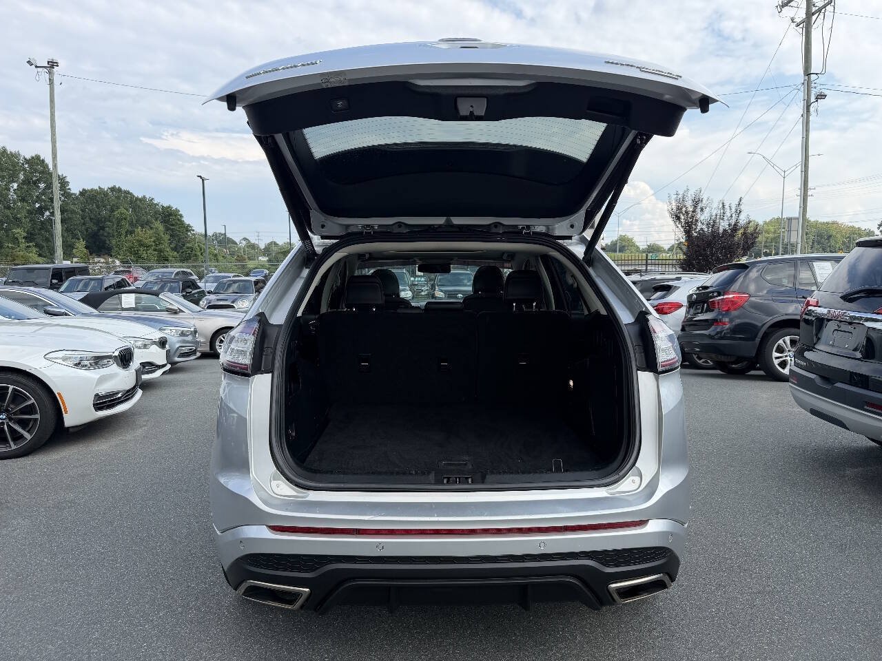 Used 2018 Ford Edge Sport w/ Equipment Group 401A AWD/4WD image 11