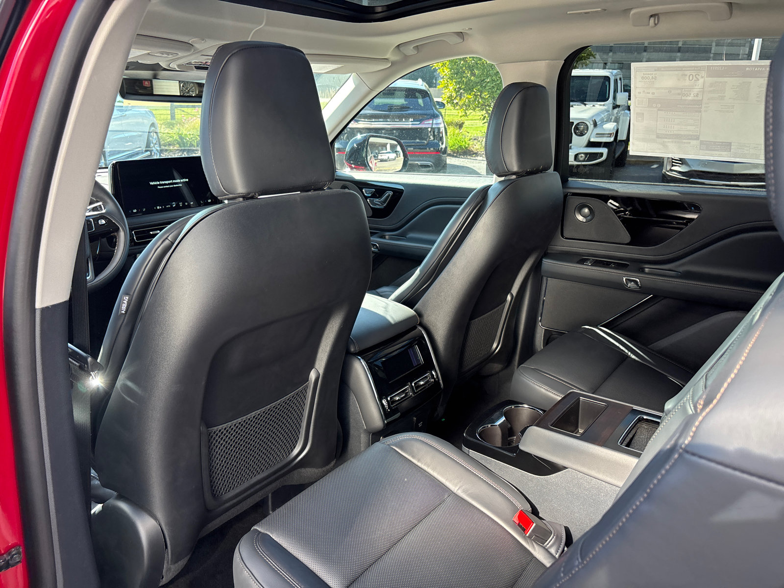 New 2026 Lincoln Aviator Reserve w/ Jet Appearance Package AWD/4WD image 25