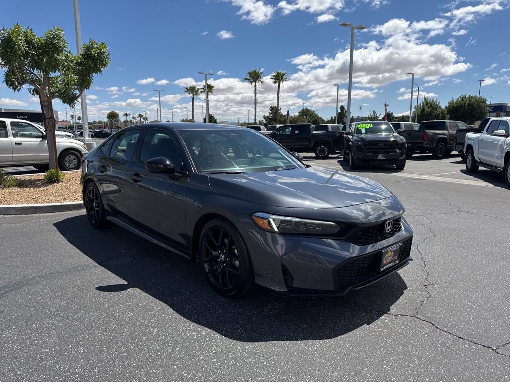 Used 2025 Honda Civic Sport image 4