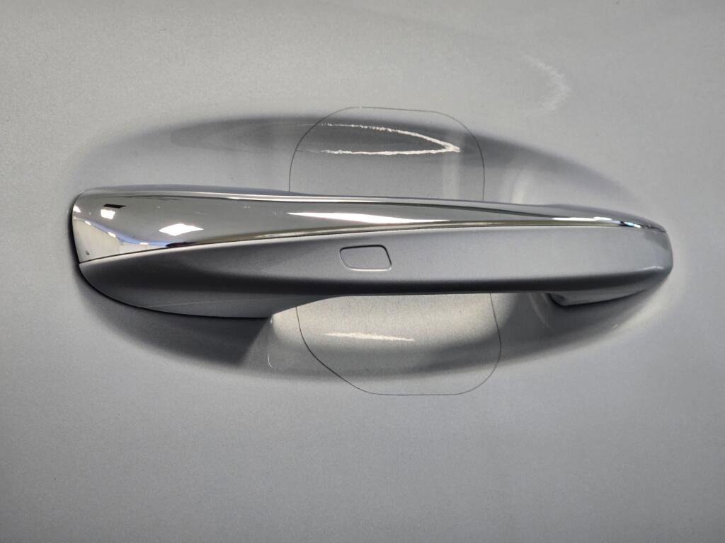 Used 2024 Mercedes-Benz GLS 450 4MATIC image 32