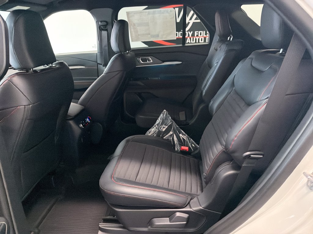 New 2027 Ford Explorer ST-Line w/ Premium Package AWD/4WD image 14