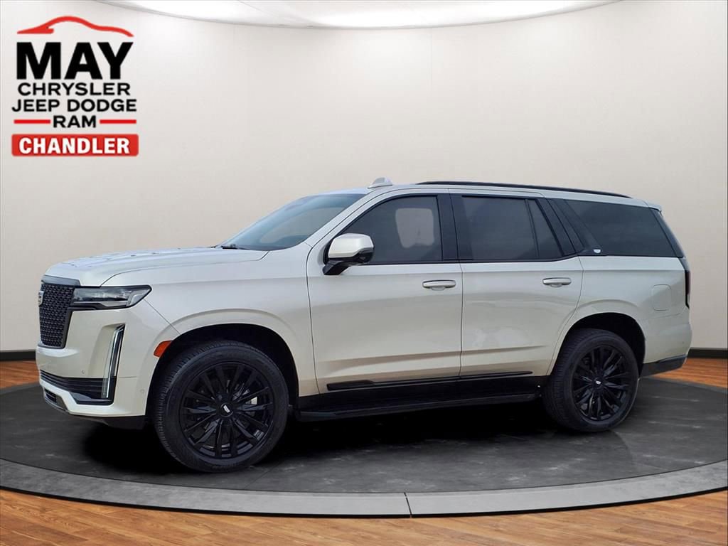 Used 2023 Cadillac Escalade Premium Luxury image 16