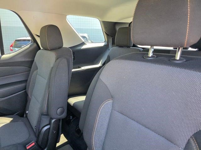 Certified 2021 Chevrolet Traverse LT FWD image 13