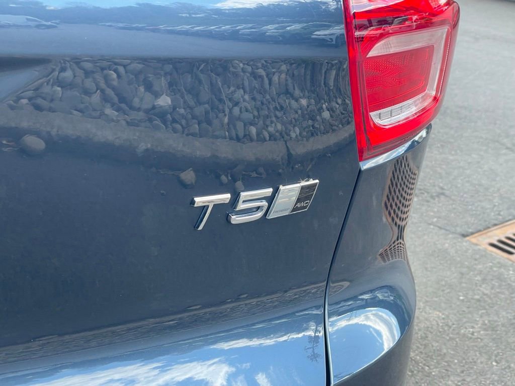 Used 2020 Volvo XC40 T5 Inscription AWD/4WD image 26