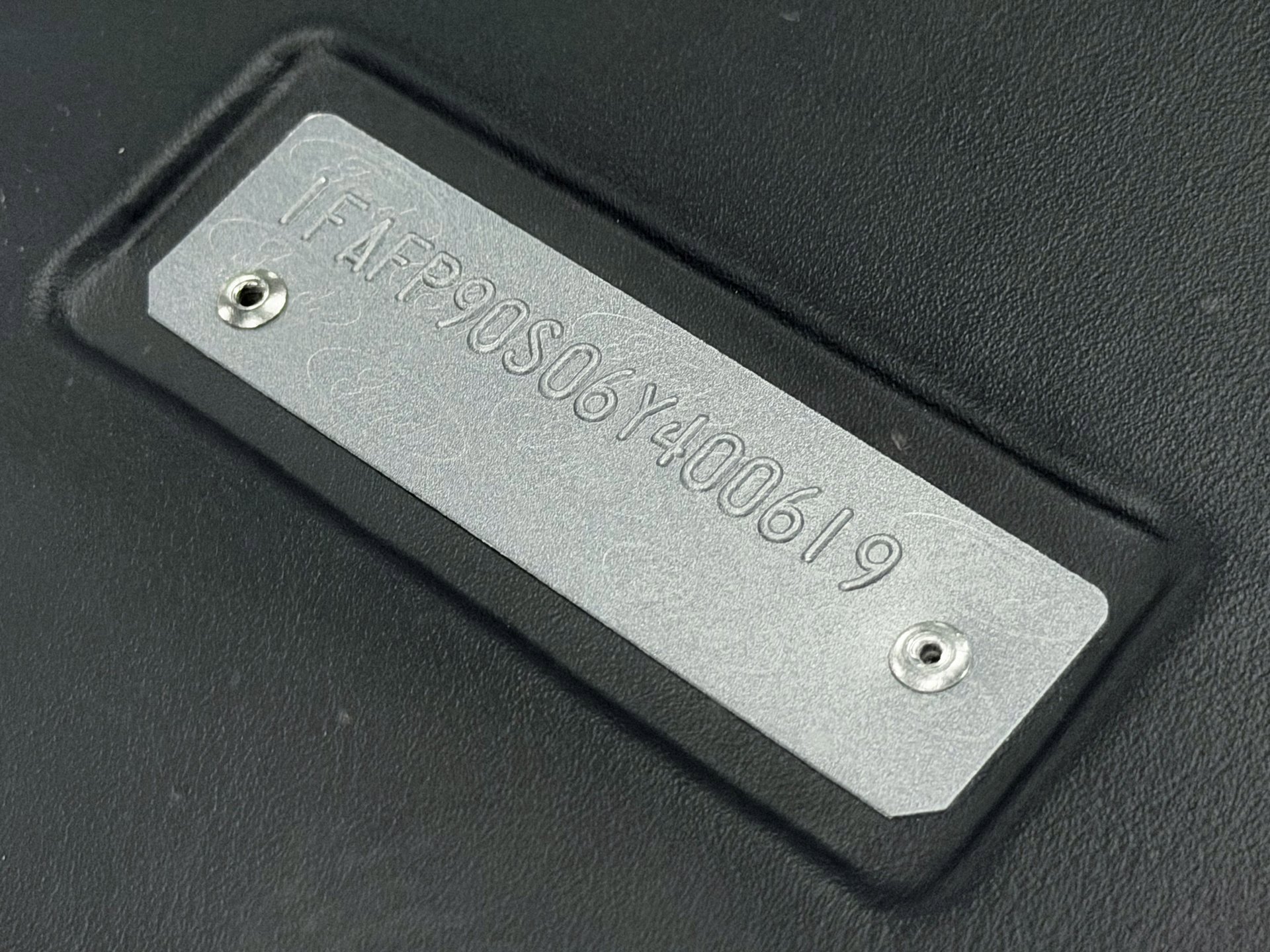 Used 2006 Ford GT image 18