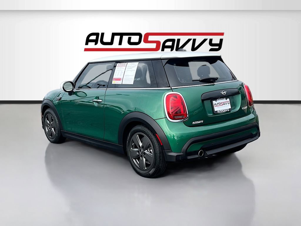Used 2023 MINI Cooper 2-Door Hardtop image 5