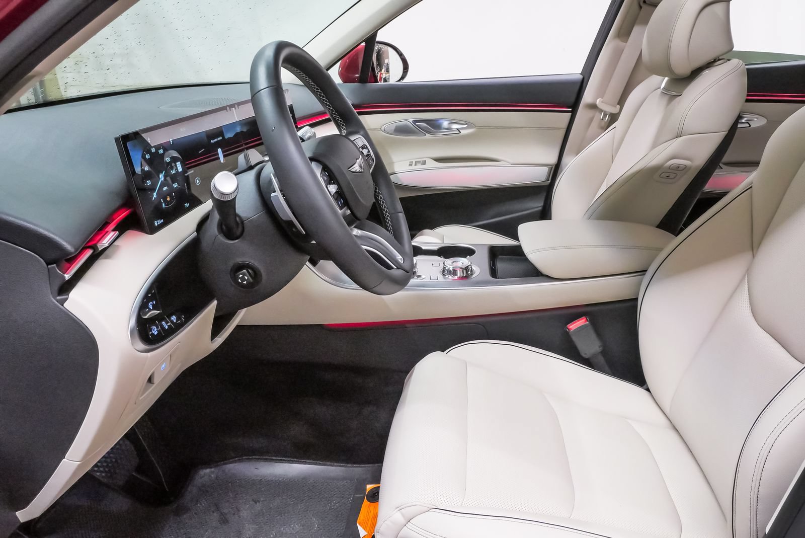 Certified 2026 Genesis GV70 2.5T Advanced AWD/4WD image 9