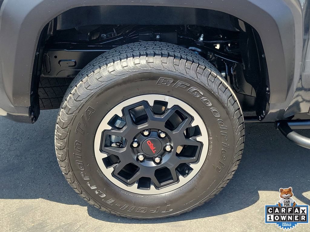 Used 2025 Toyota Tacoma TRD Off-Road AWD/4WD image 6