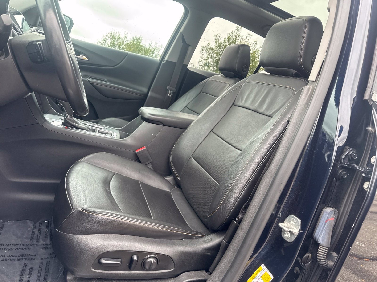 Used 2021 Chevrolet Equinox Premier AWD/4WD image 14