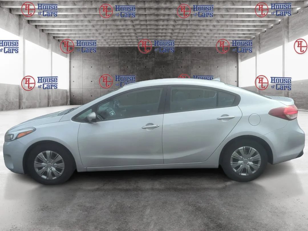 Used 2017 Kia Forte LX w/ LX Popular Package FWD image 8