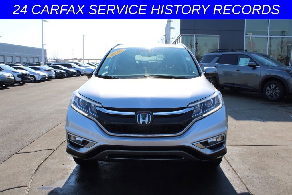 Used 2016 Honda CR-V Touring image 2