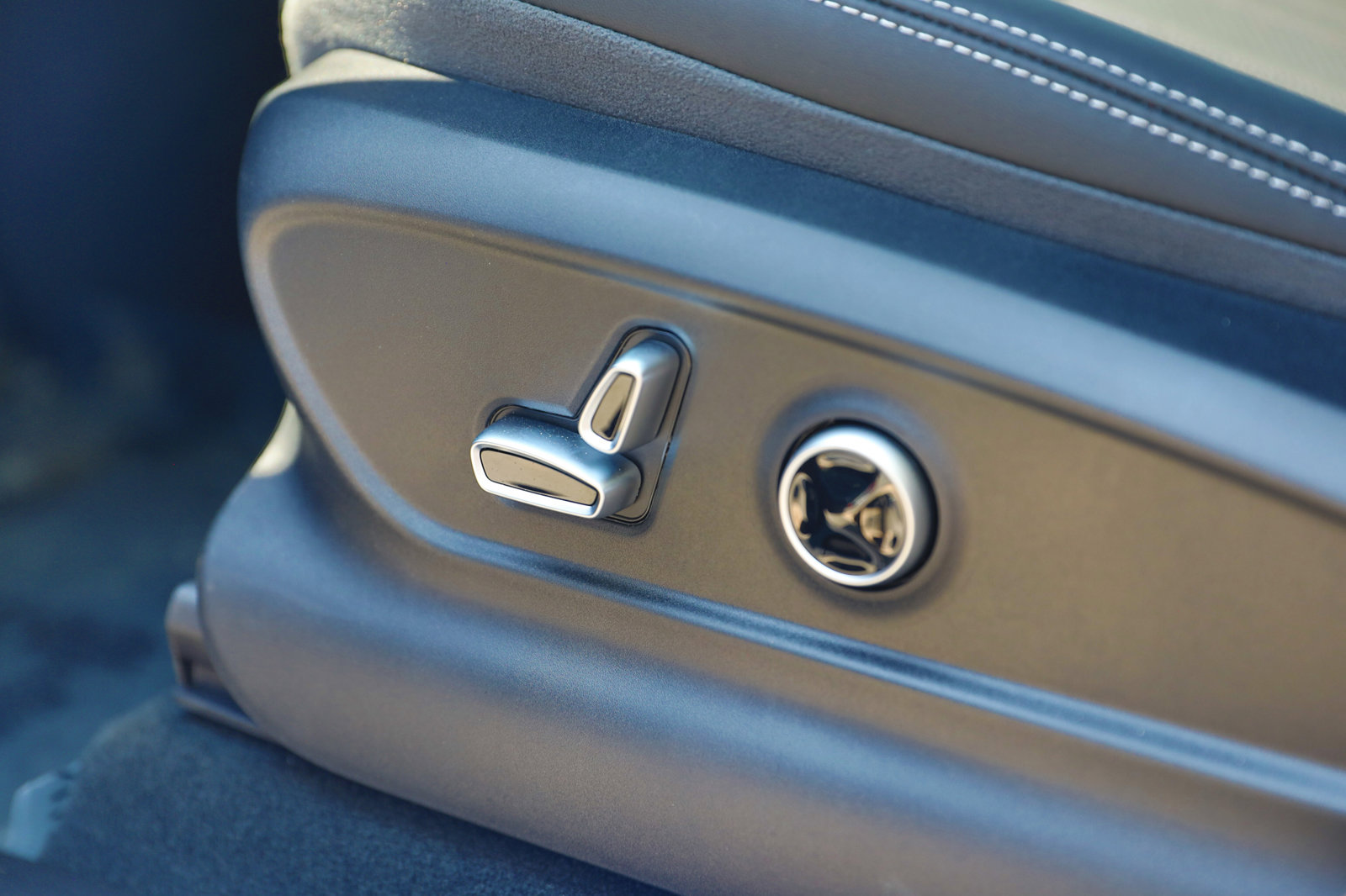 New 2024 Maserati Grecale GT image 22