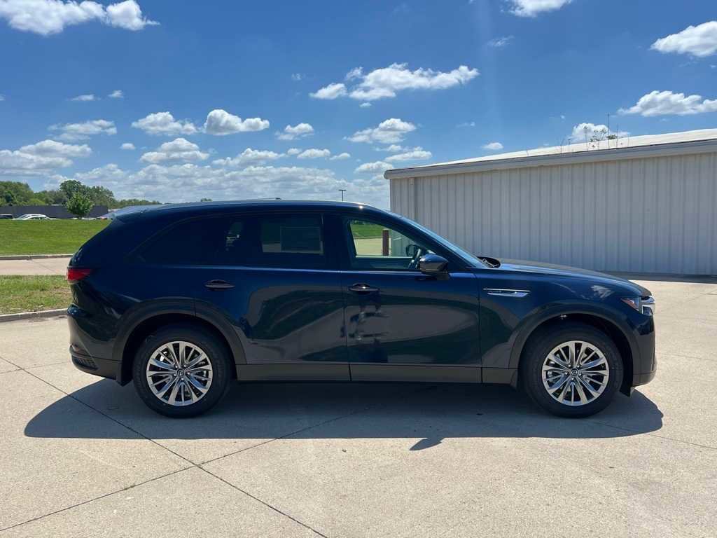 Certified 2025 MAZDA CX-90 3.3 Turbo w/ Preferred Package image 6