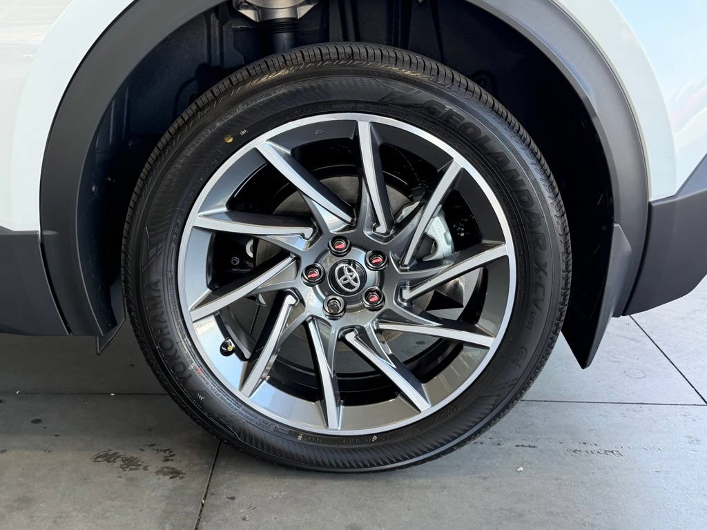 New 2026 Toyota C-HR AWD/4WD image 15