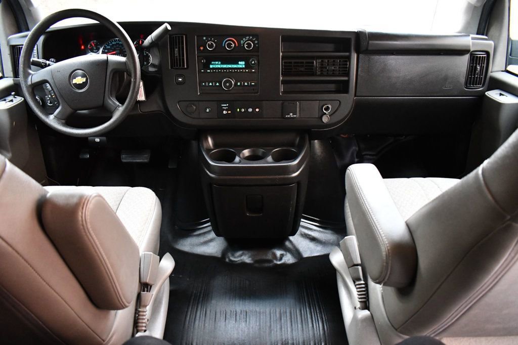 Used 2022 Chevrolet Express 3500 LS image 23