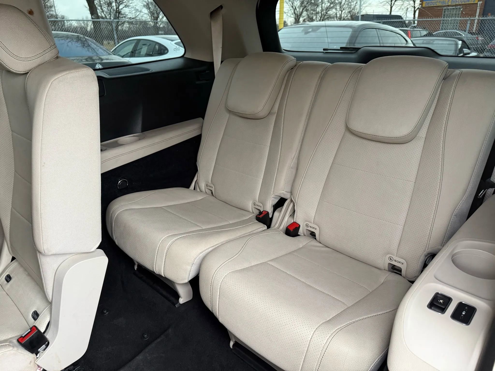 Used 2021 Mercedes-Benz GLS 450 4MATIC image 20
