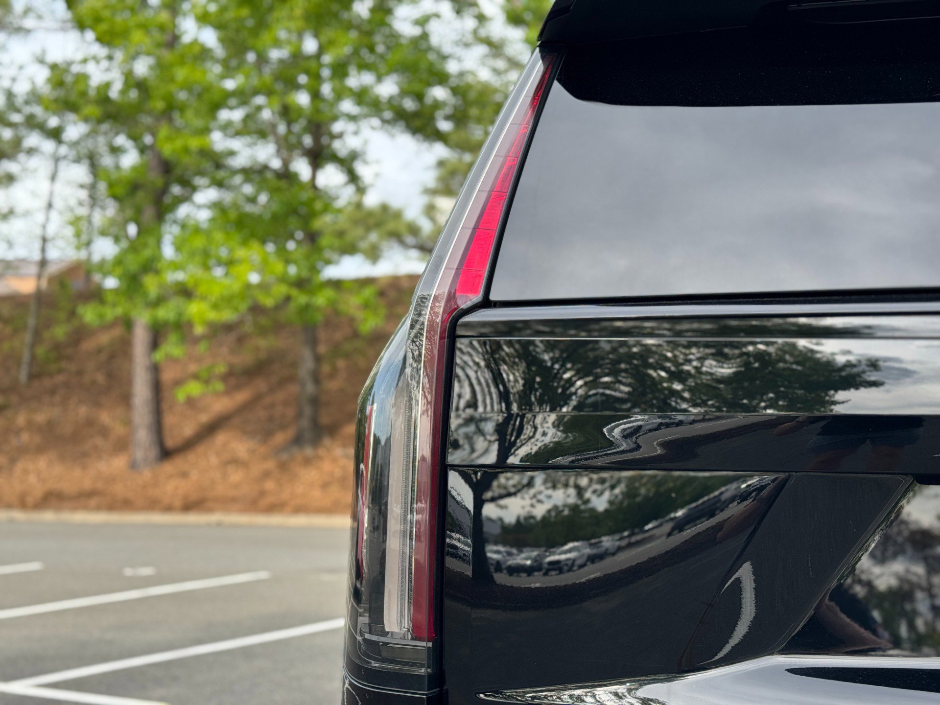 Used 2023 Cadillac Escalade ESV Sport image 19