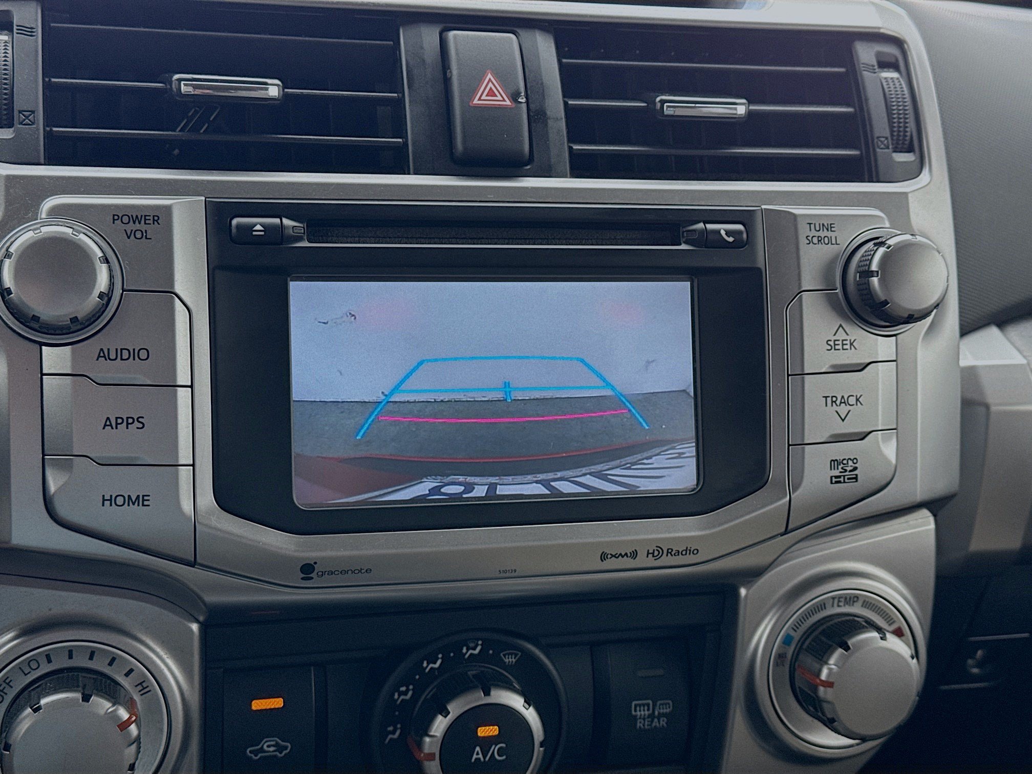 Used 2017 Toyota 4Runner SR5 AWD/4WD image 10