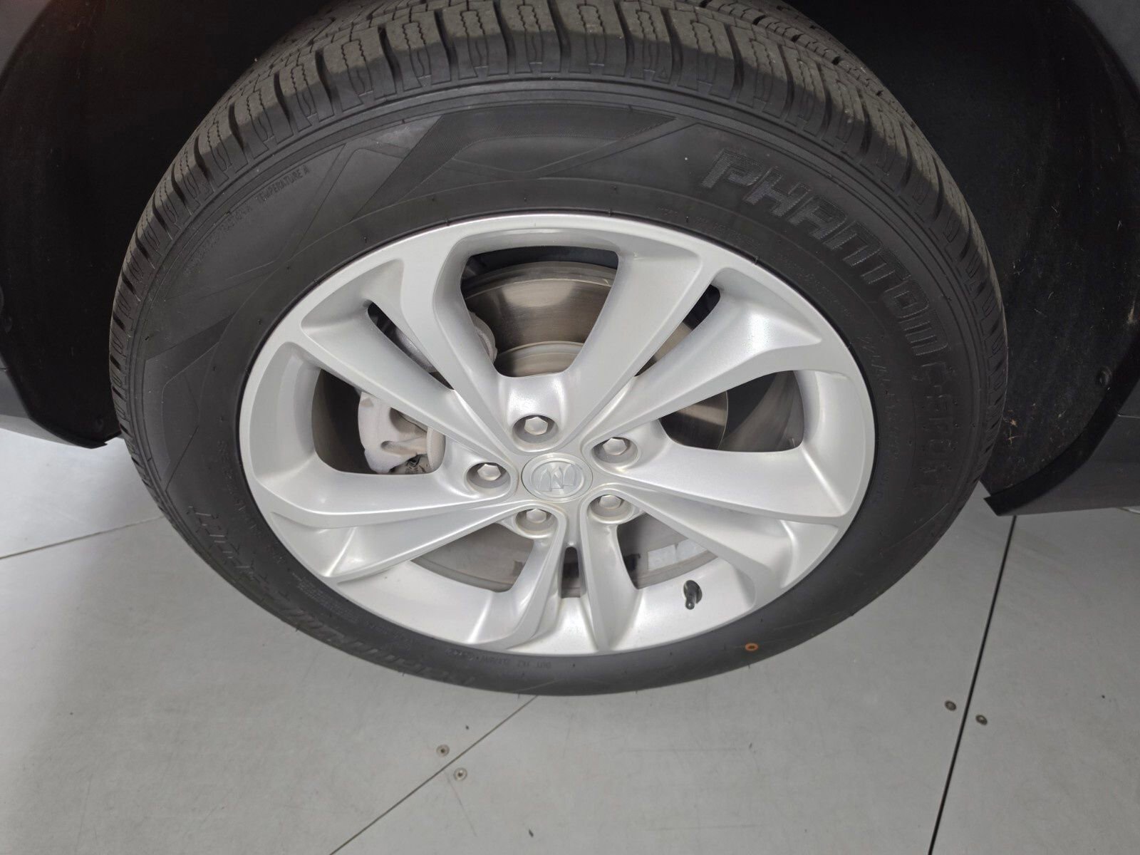 Used 2022 Buick Encore GX Preferred image 9