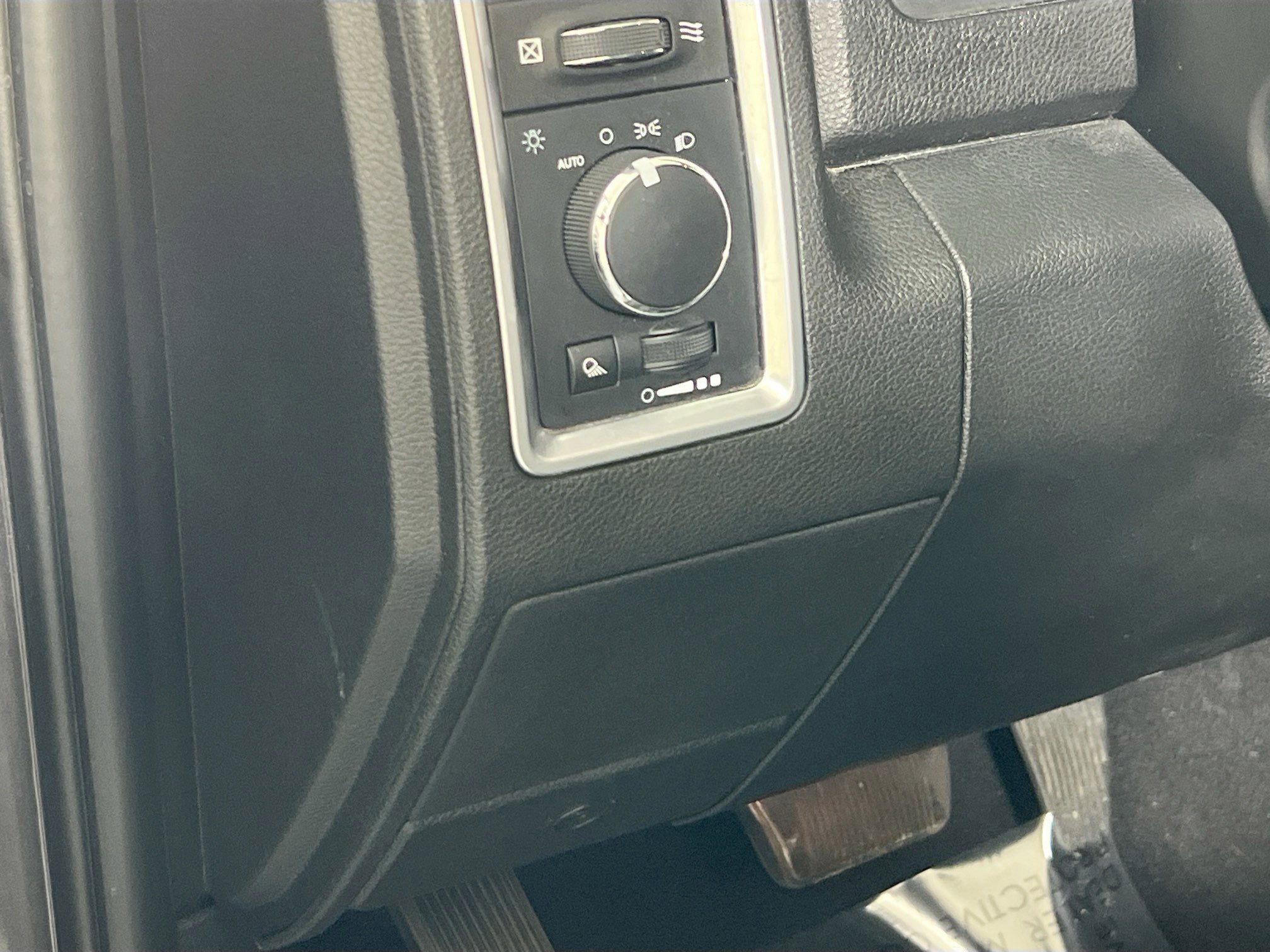 Used 2022 RAM 1500 Classic Warlock image 10